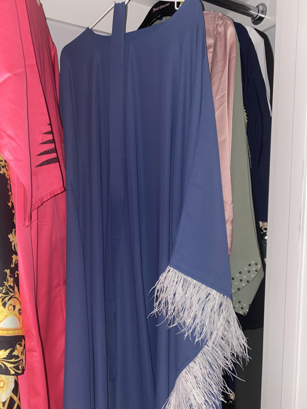 Ifarati One-sided Feather Dress - Image 4