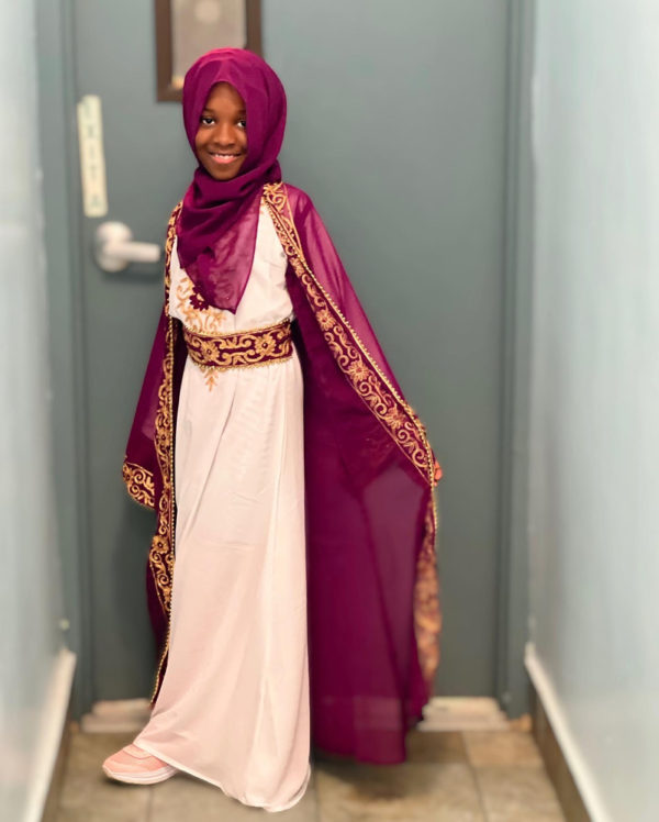 KID EMBROIDERED ABAYA - Image 2