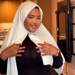 NEW HIJAB wITH MAGNETIC PINS